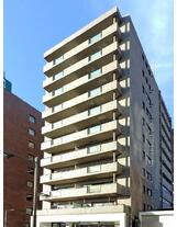 コモドール雷門