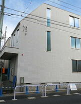 シオンイースト