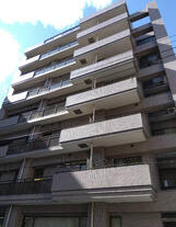 クインズコート新宿