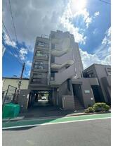 クレストコート